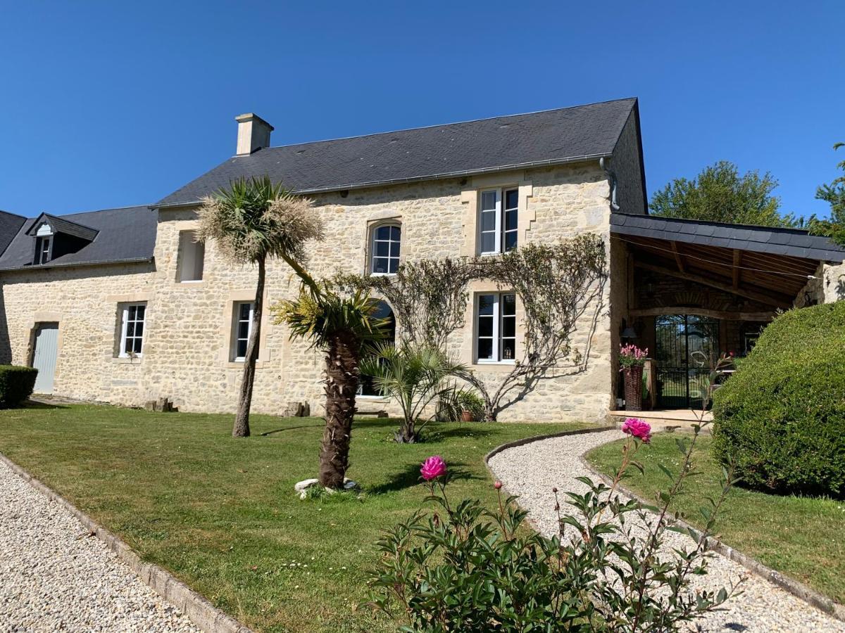 Ferme De La Fontaine Bayeux Exterior photo