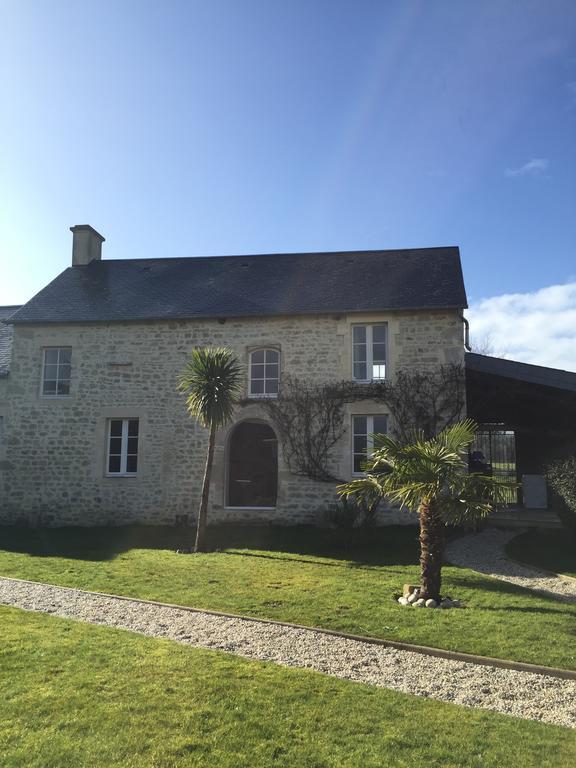 Ferme De La Fontaine Bayeux Exterior photo