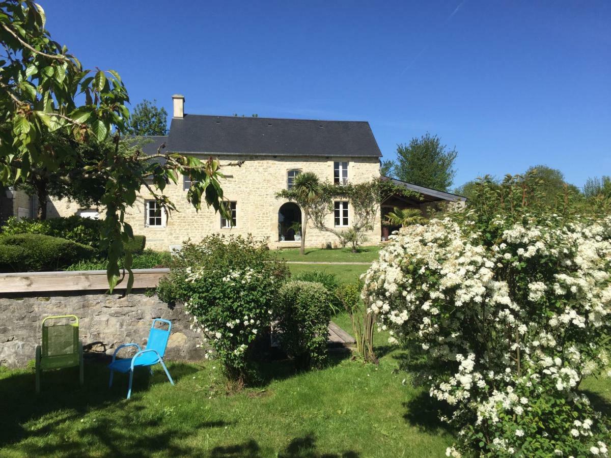 Ferme De La Fontaine Bayeux Exterior photo